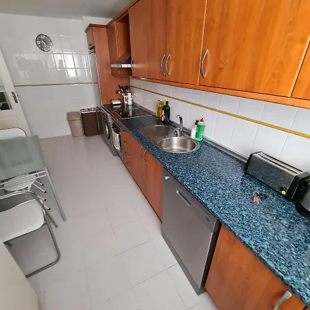 3 Bedrooms With Pool & Parking, Close To Sea And Gibraltar 아파트 마닐바