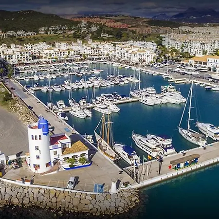 3 Bedrooms With Pool & Parking, Close To Sea And Gibraltar 아파트 *