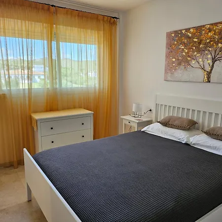 아파트 3 Bedrooms With Pool & Parking, Close To Sea And Gibraltar 마닐바