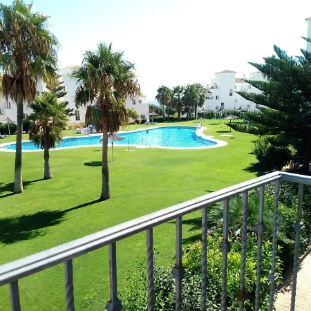 アパート 3 Bedrooms With Pool & Parking, Close To Sea And Gibraltar マニルバ